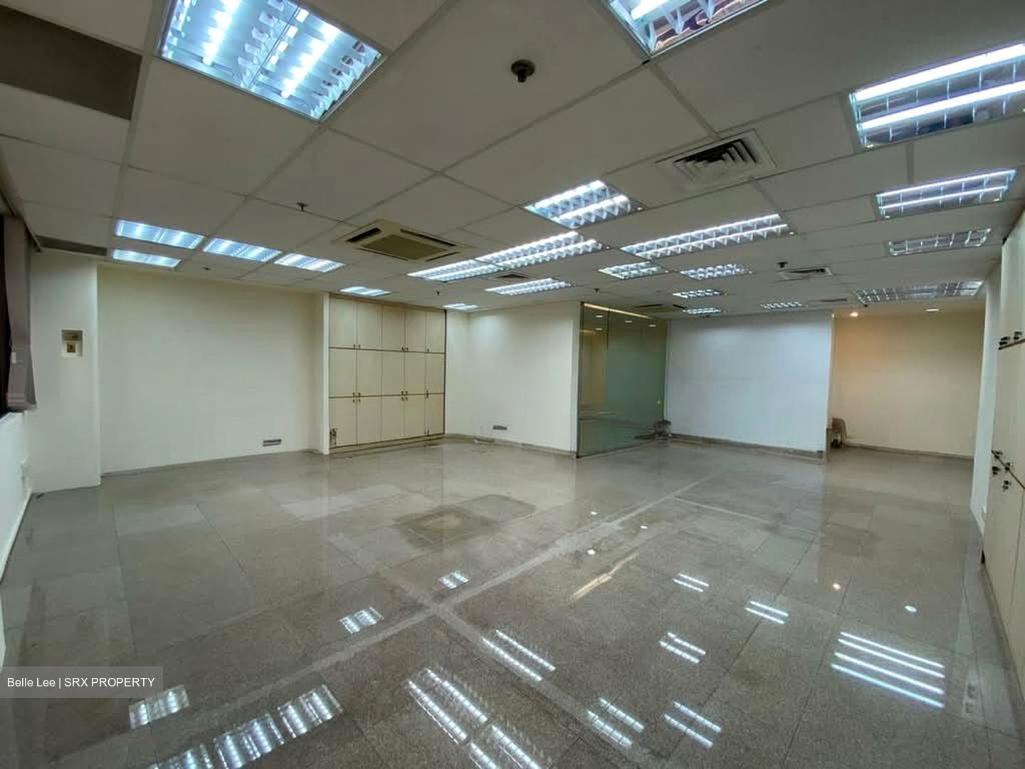 International Plaza (D2), Office #573400641